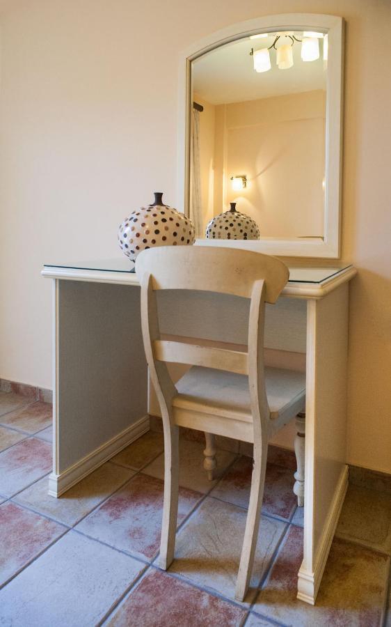 Avli Rooms Ioannina Bagian luar foto