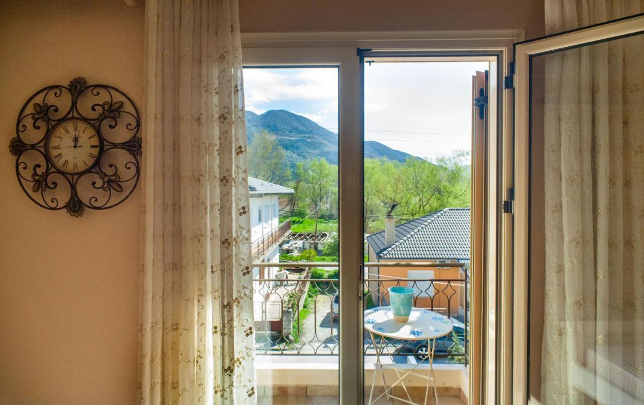 Avli Rooms Ioannina Bagian luar foto