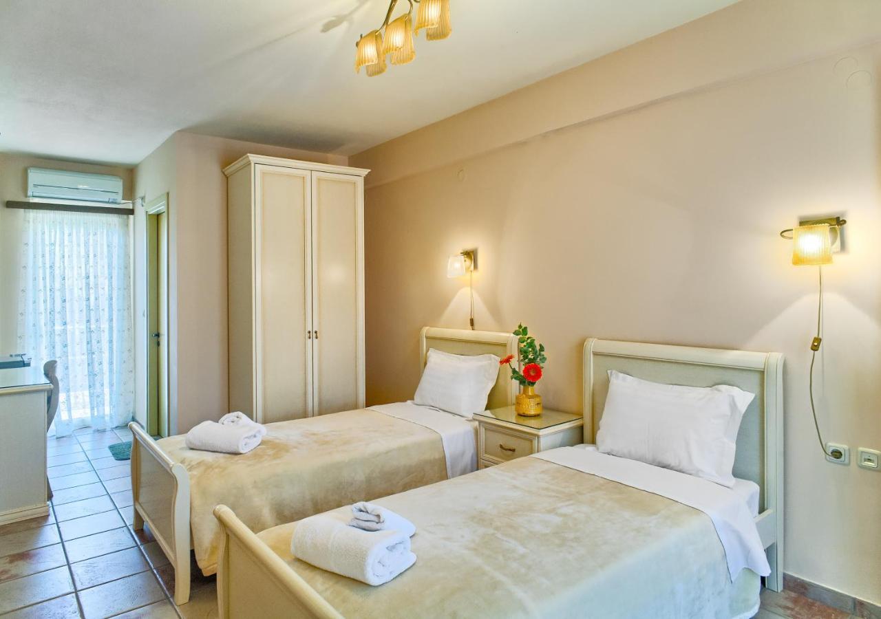 Avli Rooms Ioannina Bagian luar foto